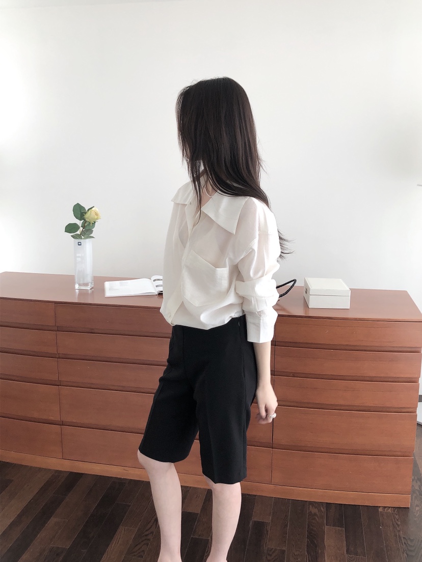LE BUTTER韓國直郵女士新款推薦真品熱賣人氣時尚襯衫蕾絲衫LE BUTTER襯衫/蕾絲衫