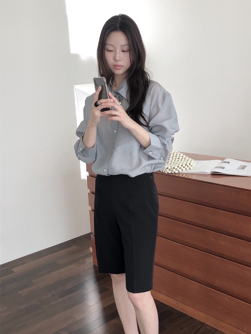 LE BUTTER韓國直郵女士新款推薦真品熱賣人氣時尚襯衫蕾絲衫LE BUTTER襯衫/蕾絲衫
