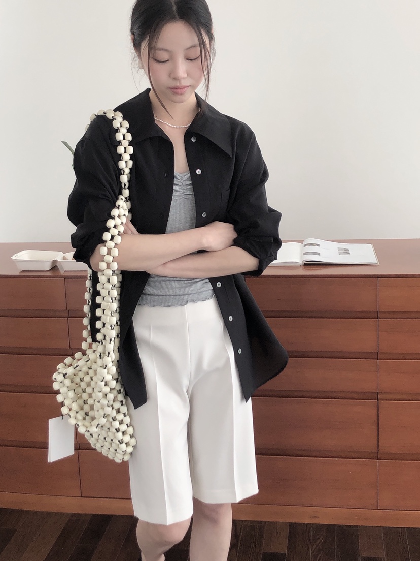 LE BUTTER韓國直郵女士新款推薦真品熱賣人氣時尚襯衫蕾絲衫LE BUTTER襯衫/蕾絲衫