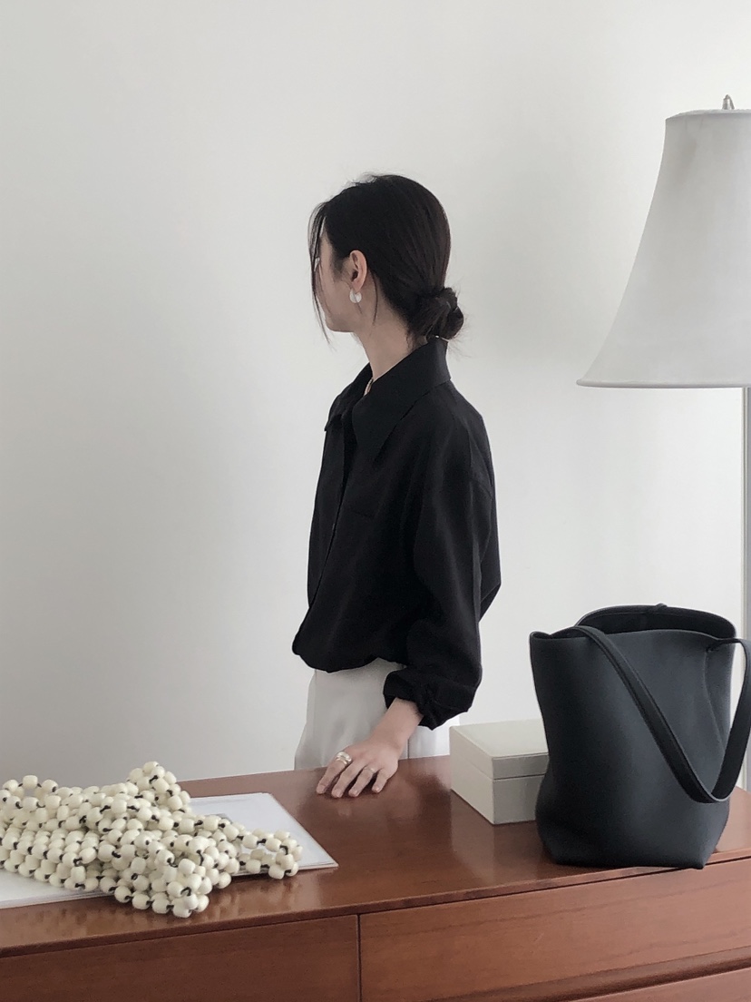 LE BUTTER韓國直郵女士新款推薦真品熱賣人氣時尚襯衫蕾絲衫LE BUTTER襯衫/蕾絲衫