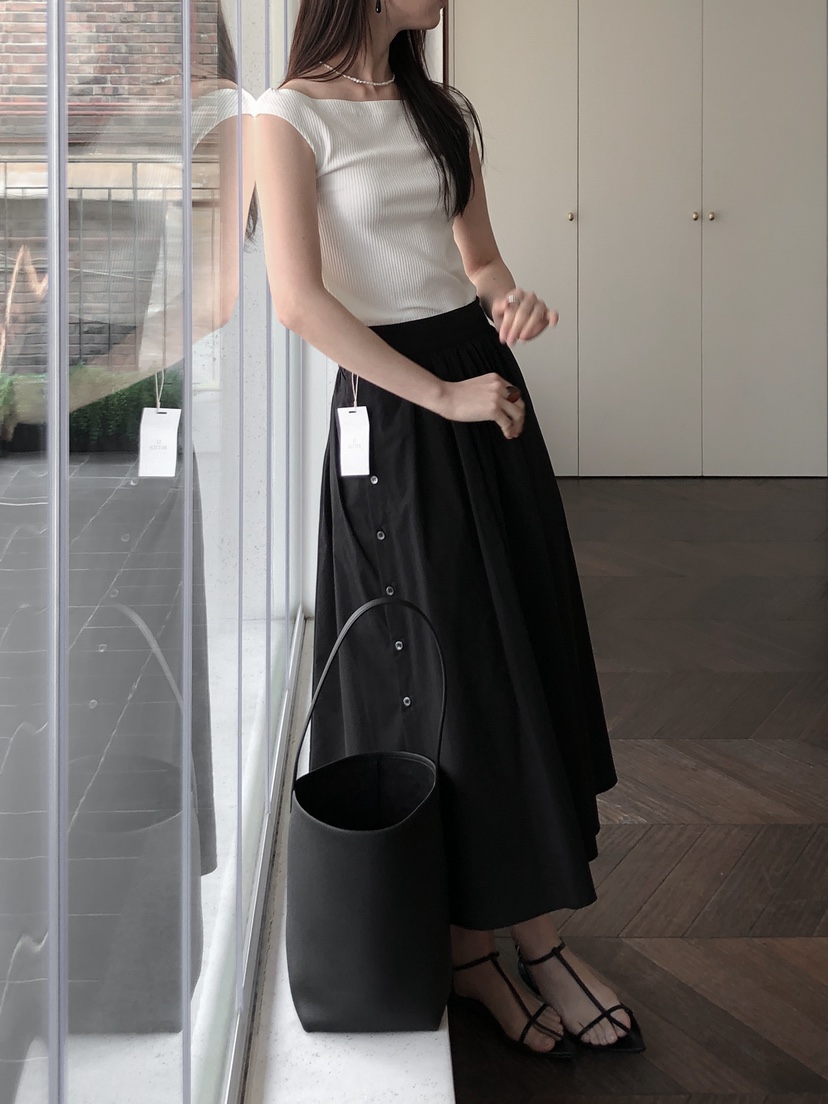 LE BUTTER東大門直郵女士新品25春夏熱賣半身裙中短裙紐扣LE BUTTER半身裙/中短裙