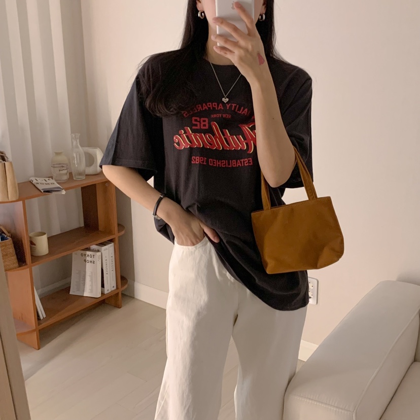 HELLO JINI韓國代購女裝新款25春夏真品時尚休閑熱賣推薦T恤HELLO JINIT恤