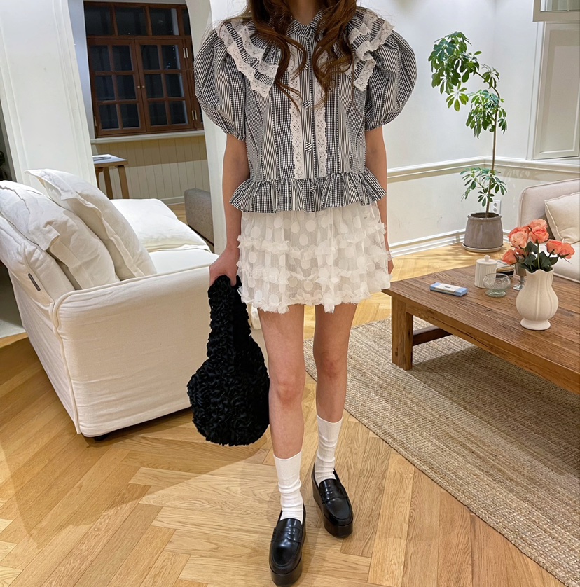 BOUTIQUE-L韓國代購女裝新款熱賣人氣時尚休閑推薦襯衫蕾絲衫BOUTIQUE-L襯衫/蕾絲衫
