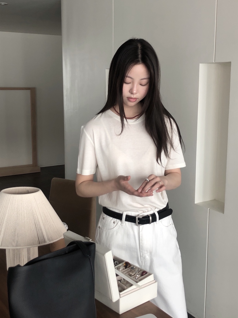 LE BUTTER韓國直郵女裝新款職業25春夏推薦人氣真品T恤天絲LE BUTTERT恤