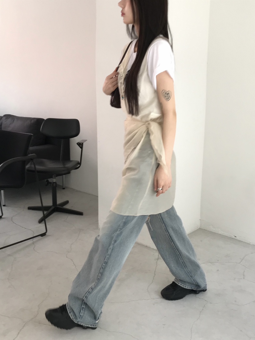ESCHER東大門代購女裝新款推薦熱賣25春夏真品人氣職業連衣裙ESCHER連衣裙