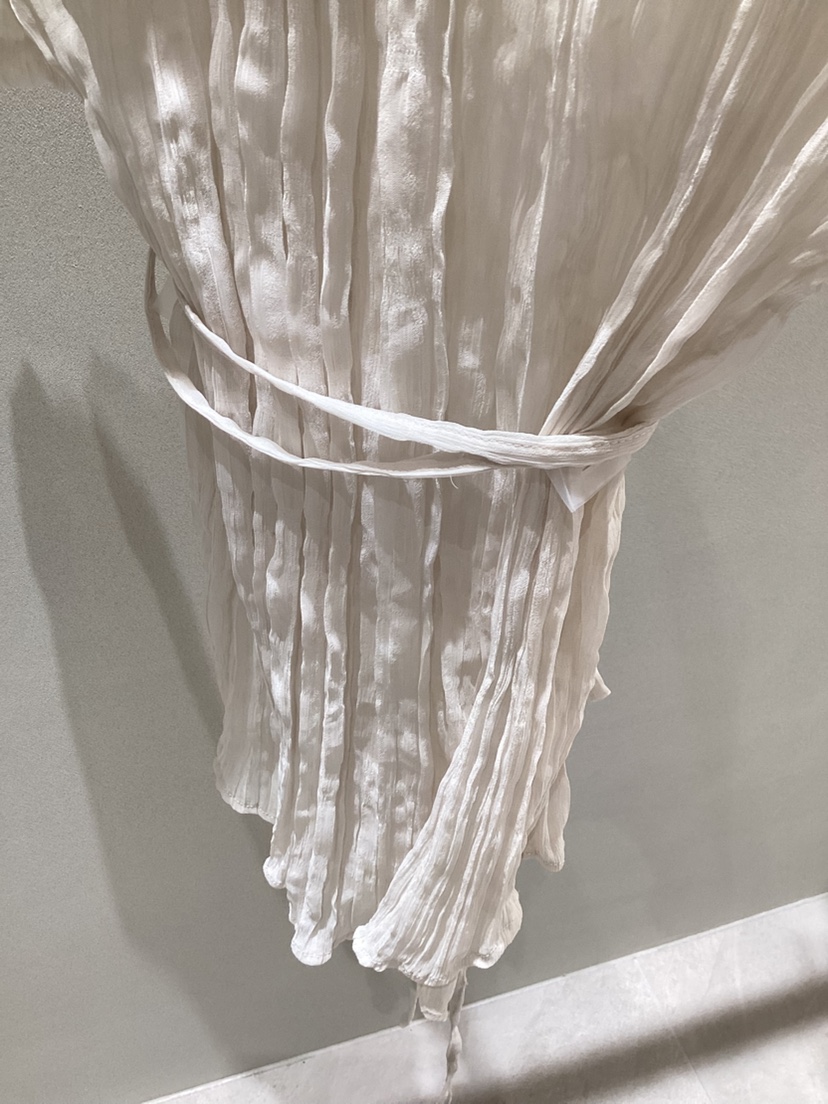 NEAR LEAP-P東大門直郵女士新品真品職業熱賣時尚襯衫蕾絲衫NEAR LEAP襯衫/蕾絲衫