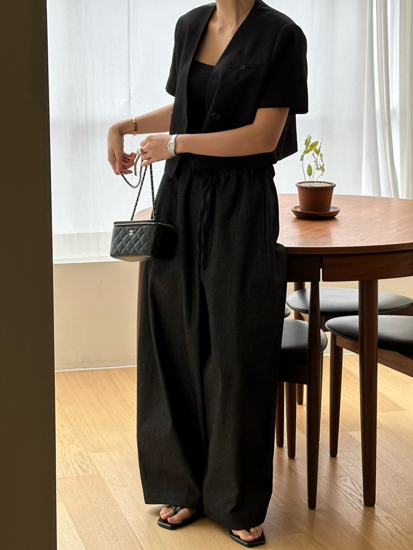LE VASE韓國直郵女裝新款時尚職業推薦熱賣真品25春夏夾克LE VASE夾克