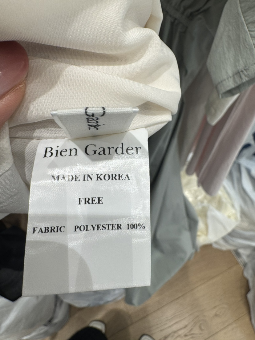 BIEN GARDER韓國直郵女裝新品人氣真品時尚職業推薦吊帶背心BIEN GARDER吊帶/背心