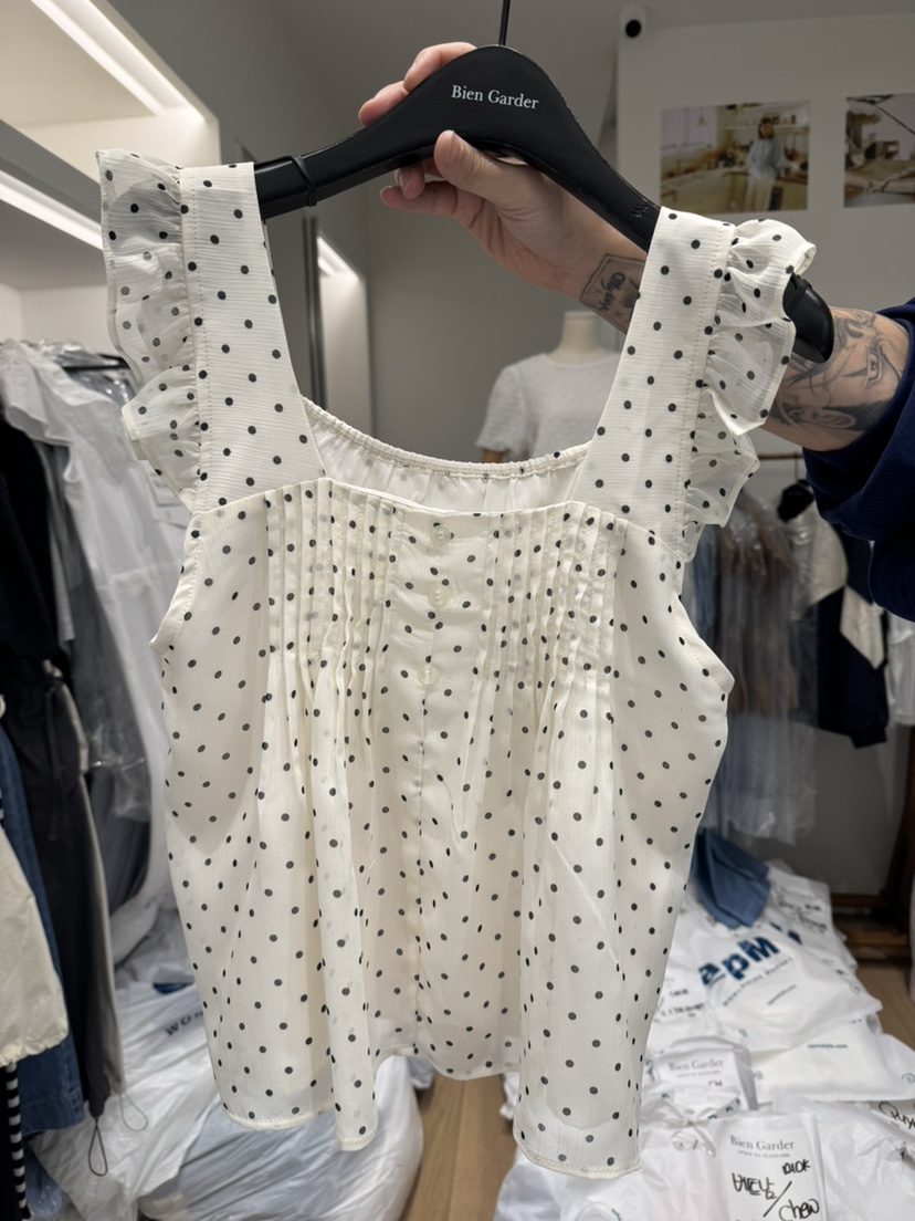 BIEN GARDER韓國直郵女裝新品人氣真品時尚職業推薦吊帶背心BIEN GARDER吊帶/背心圖色2