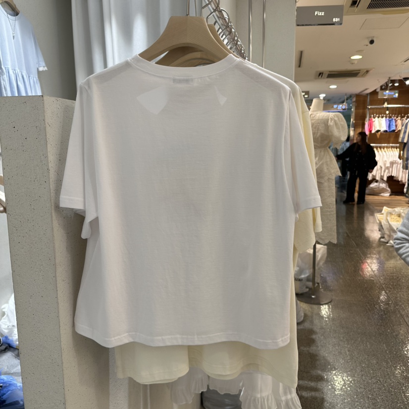 FIZZ東大門實拍女裝新款時尚熱賣推薦真品人氣休閑職業25春夏T恤FIZZT恤