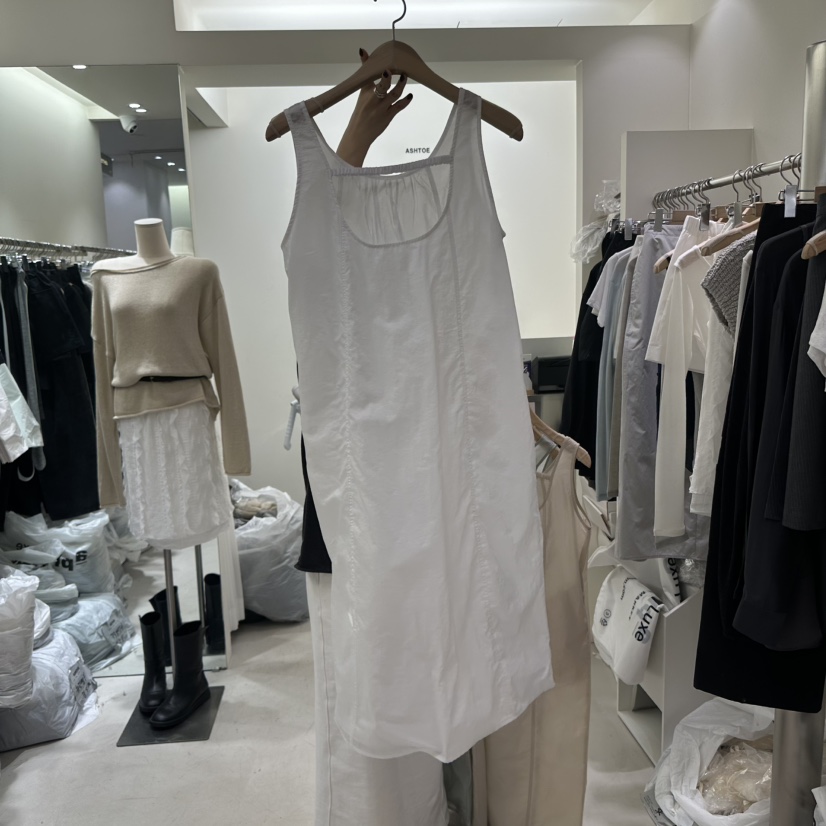 ASHTOE東大門直郵女士新品25春夏熱賣職業推薦吊帶背心長款ASHTOE吊帶/背心