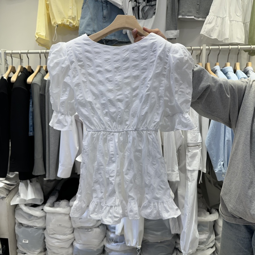 Q C東大門代購女士新款時尚真品25春夏人氣襯衫蕾絲衫可愛的Republlc of qc襯衫/蕾絲衫