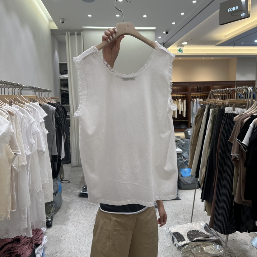 FORM直郵韓國代購㊣女裝新品時尚熱賣休閑推薦吊帶背心蕾絲FORM吊帶/背心