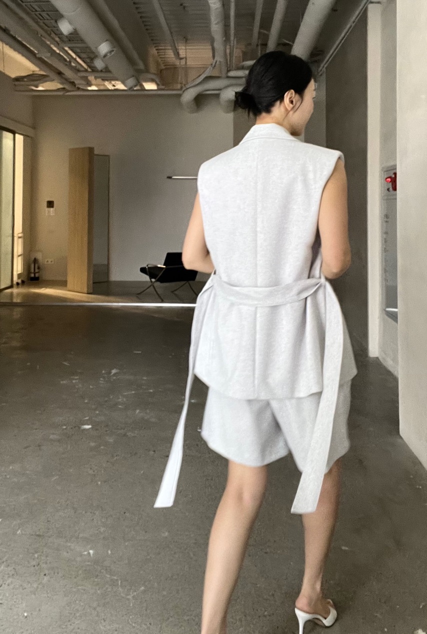 VERNI韓國㊣直郵東大門代購女裝新款休閑推薦25春夏馬甲含腰帶VERNI馬甲