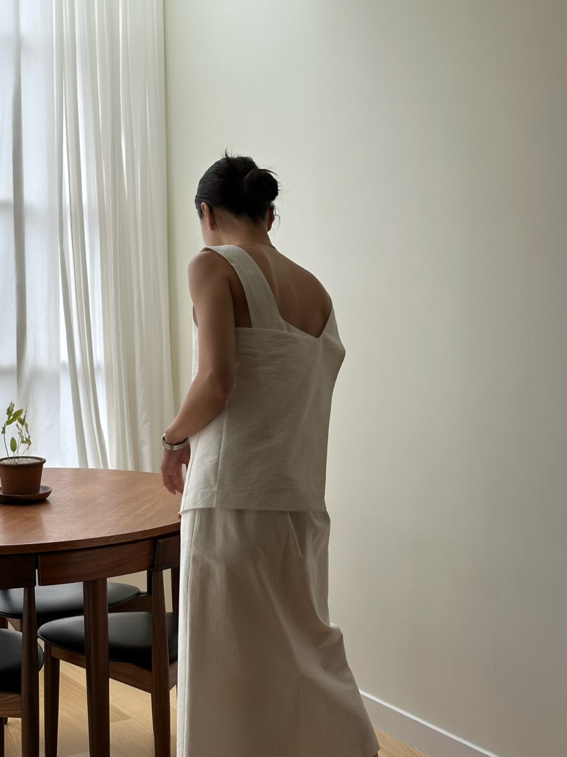 LE VASE韓國㊣直郵東大門代購女裝新品25春夏熱賣推薦長裙LE VASE長裙
