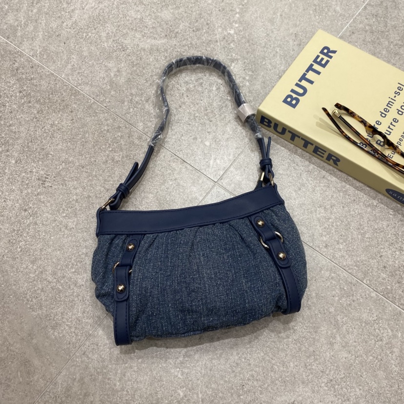 POSH BLUE直郵韓國代購㊣女裝新品人氣時尚休閑手拿包腋下包POSH BLUE手拿包/腋下包