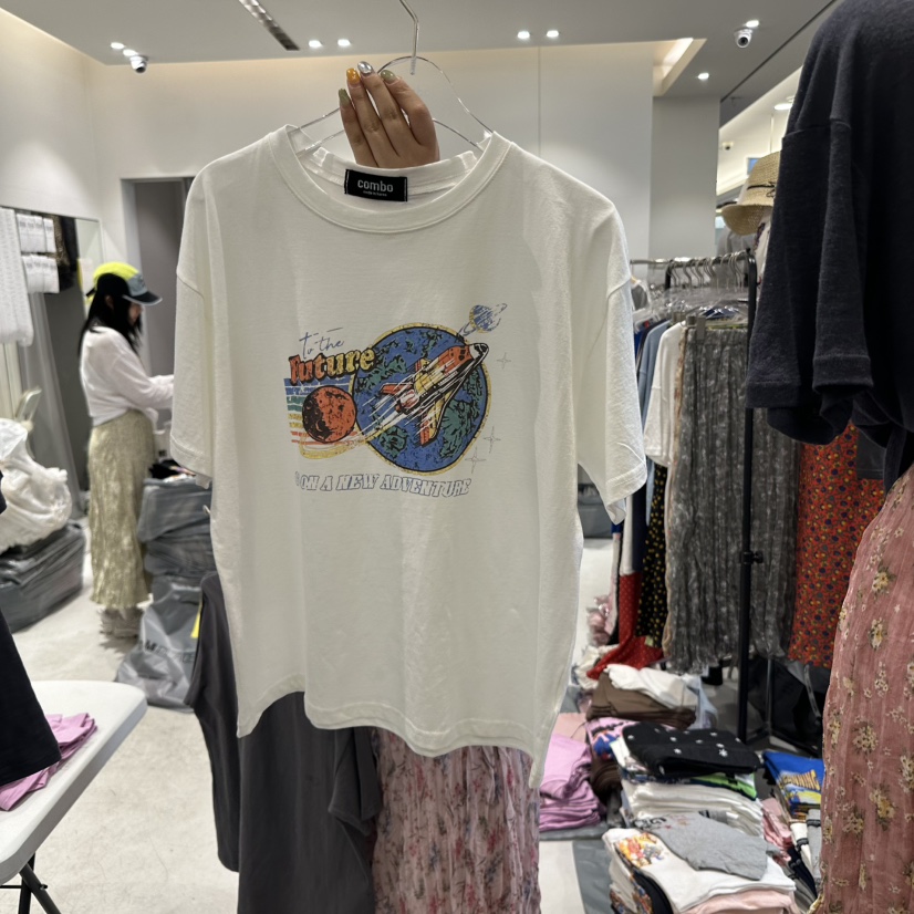 COMBO韓國㊣直郵東大門代購女裝新款時尚25春夏熱賣推薦T恤COM_BOT恤圖色3