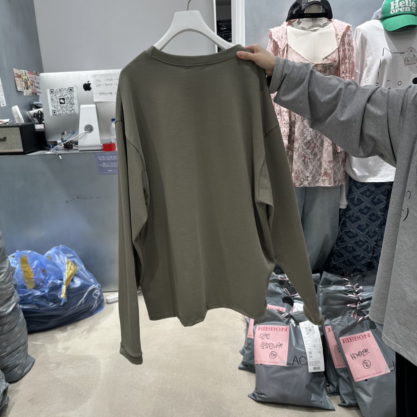 RIBBON韓國直郵㊣女裝新品熱賣時尚人氣25春夏休閑推薦長袖T恤RIBBON長袖T恤