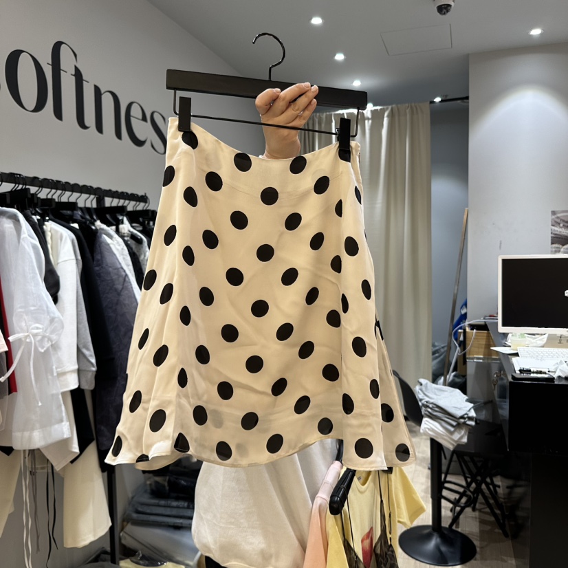 SOFTNESS韓國㊣直郵東大門代購女裝新款推薦人氣半身裙中短裙Softness/Cosmic半身裙/中短裙