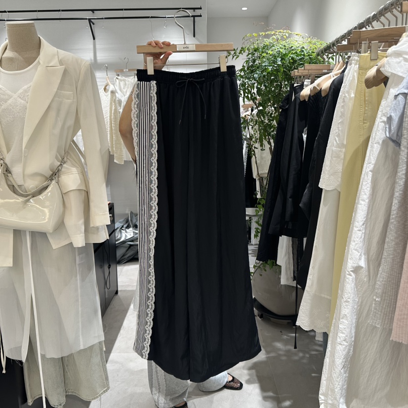 AYCE直郵韓國代購㊣女裝新品人氣時尚熱賣推薦休閑休閑褲蕾絲BUTTER-P休閑褲圖色2