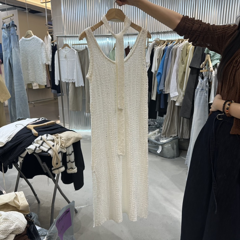ALEGRE韓國直郵㊣東大門實拍女裝新品人氣休閑連衣裙含脖帶ALEGRE連衣裙