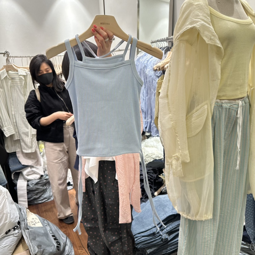 BERTHA韓國直郵㊣東大門實拍女裝新品推薦熱賣時尚吊帶背心BERTHA吊帶/背心