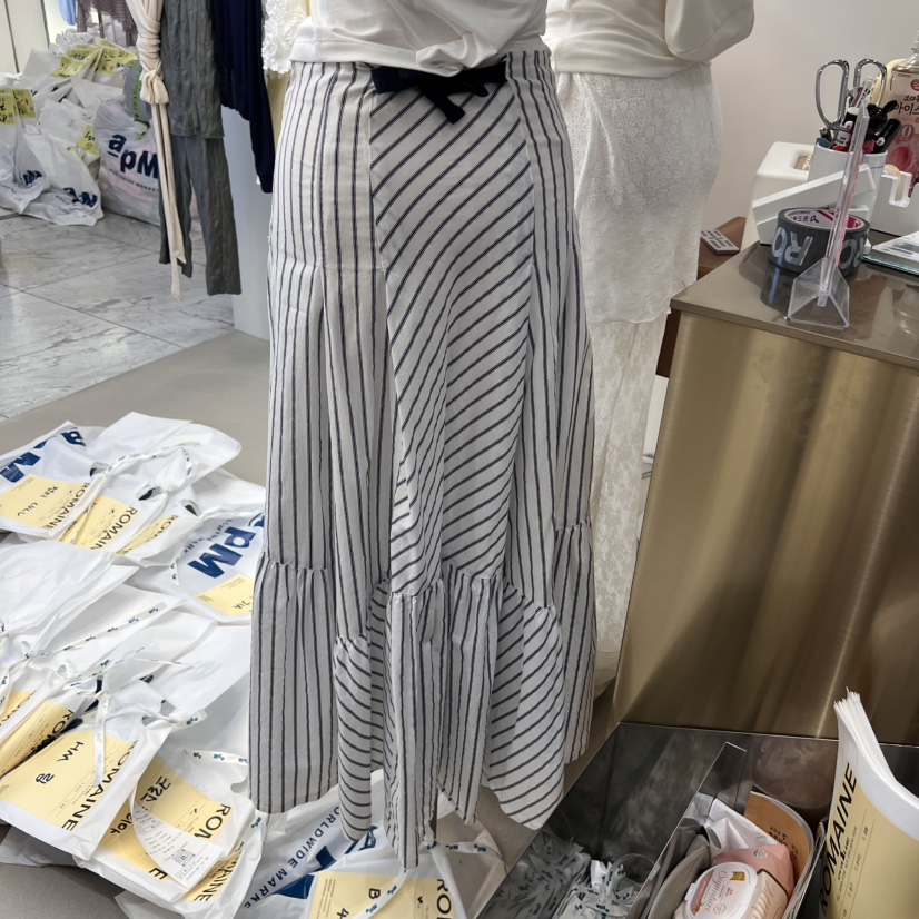 ROMAINE韓國直郵㊣東大門實拍女裝新品時尚推薦25春夏長裙條紋ROMAINE長裙