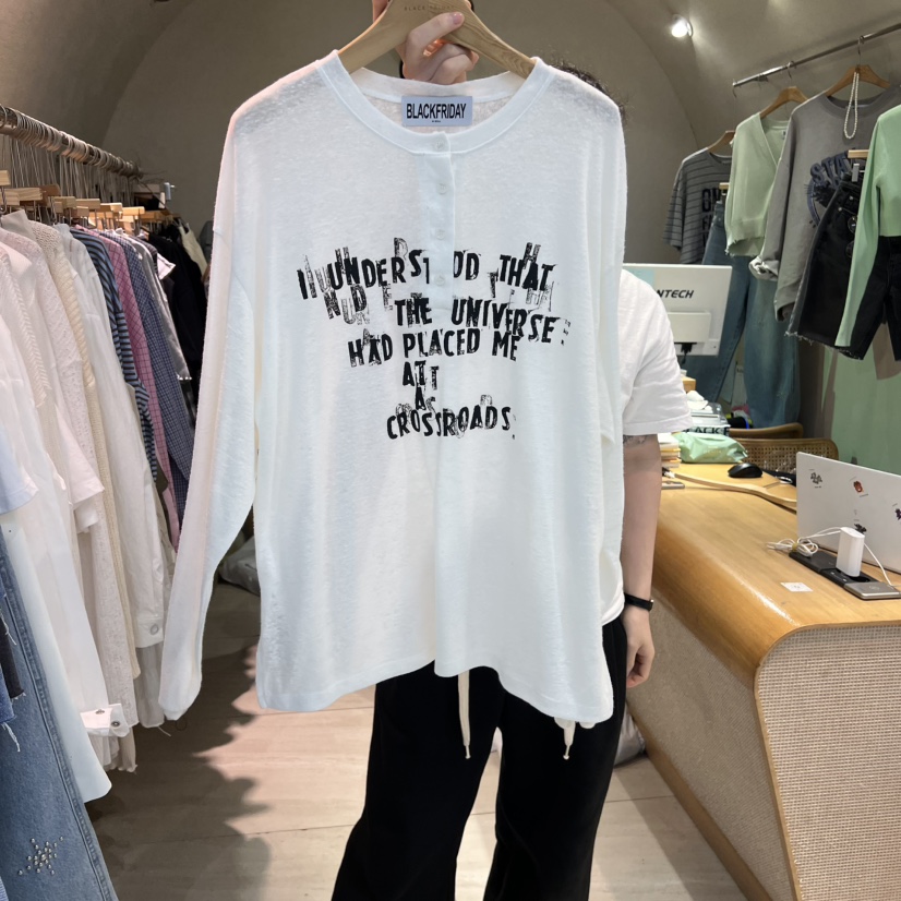 BLACKFRIDAY韓國直郵㊣女裝新品人氣25春夏熱賣推薦長袖T恤BLACK FRIDAY長袖T恤圖色1