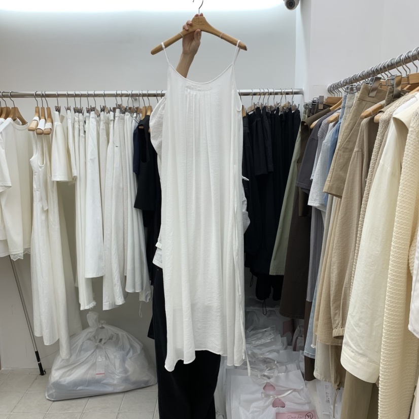 DRESS ROOM韓國直郵㊣東大門實拍女裝新款熱賣休閑時尚連衣裙DRESS ROOM連衣裙