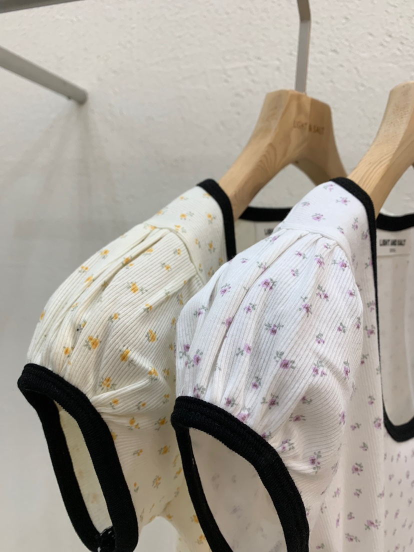 LIGHT AND SALT韓國直郵㊣東大門實拍女裝新品25春夏推薦T恤LIGHT AND SALTT恤