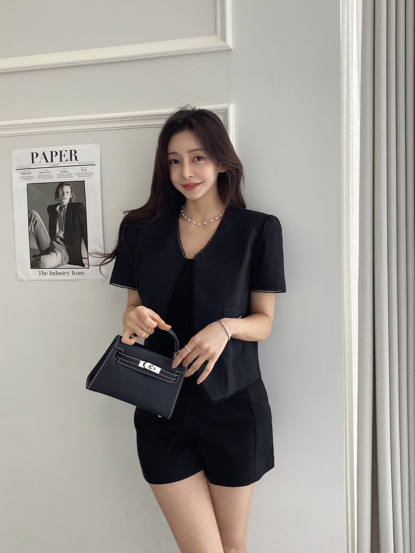 CLOTH東大門直郵女裝新款職業熱賣推薦人氣時尚休閑真品夾克CLOTH夾克