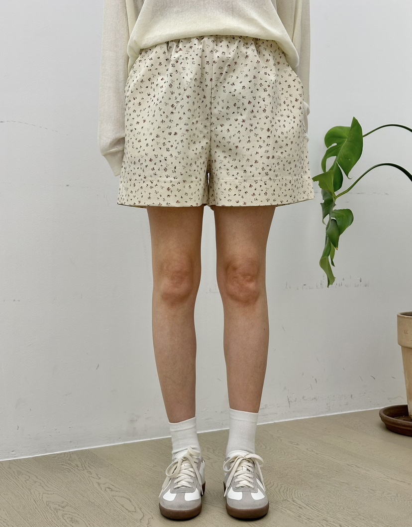 BUT韓國㊣直郵東大門代購女裝新款推薦休閑熱賣25春夏時尚短褲button短褲