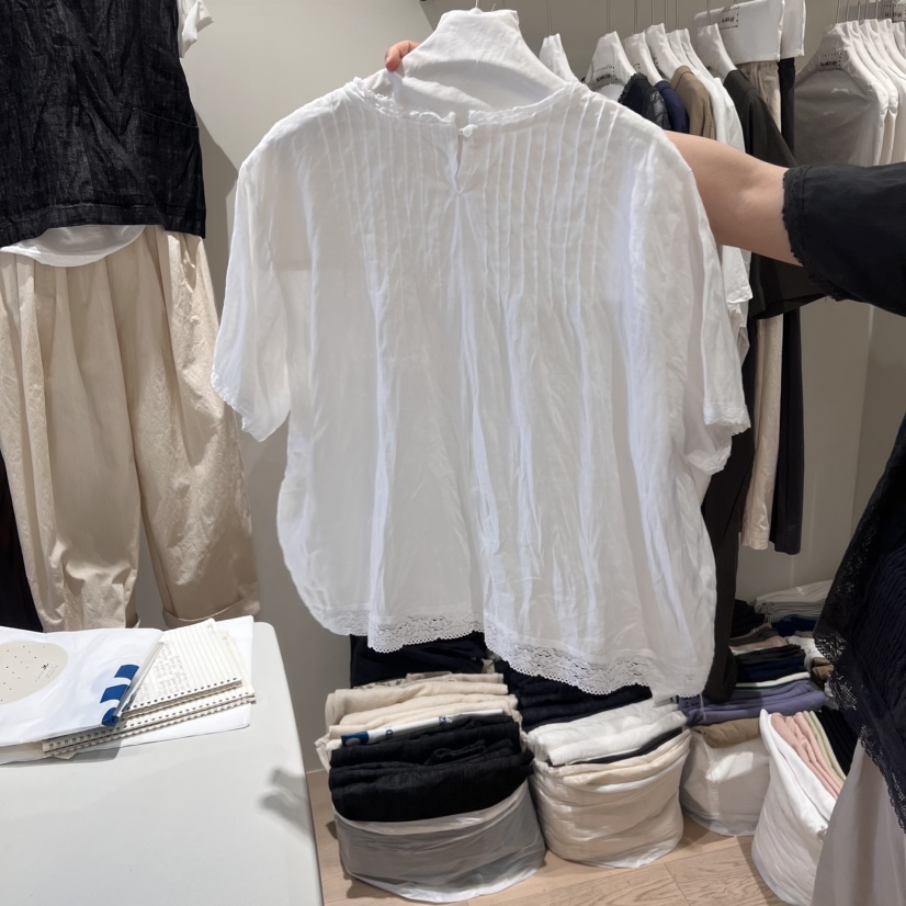 LE JARDINET直郵韓國代購㊣女裝新品人氣休閑熱賣襯衫蕾絲衫LE JARDINET襯衫/蕾絲衫