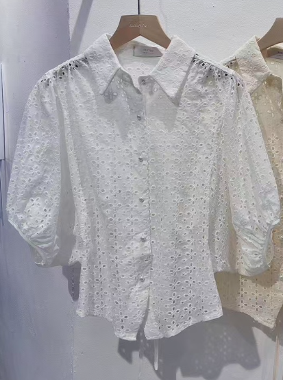 FIL FIL韓國㊣直郵東大門代購女裝新款休閑襯衫蕾絲衫刺繡FIL FIL襯衫/蕾絲衫圖色2