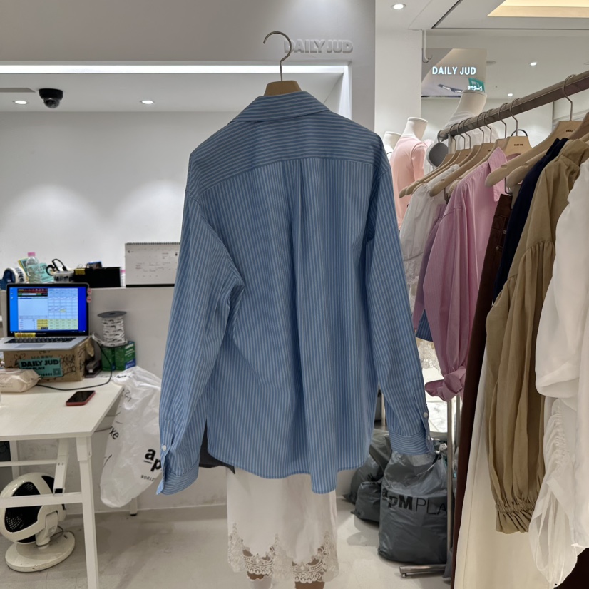 DAILYJUD韓國直郵㊣女裝新品時尚推薦休閑熱賣襯衫蕾絲衫條紋DAILY JUD襯衫/蕾絲衫