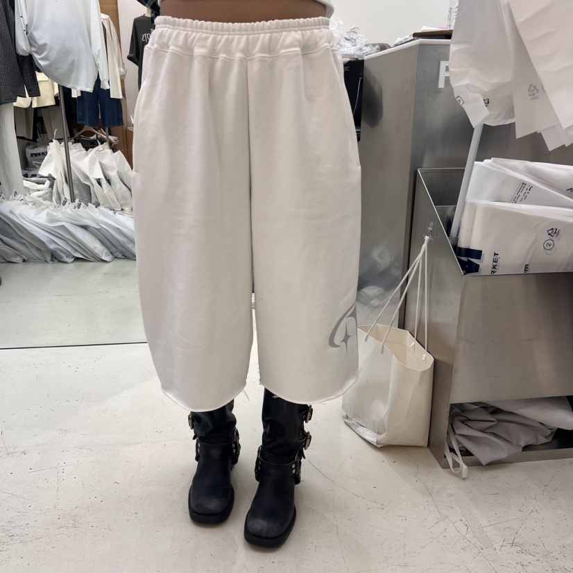 FLAUNT韓國㊣直郵東大門代購女裝新品時尚人氣推薦25春夏短褲FLAUNT短褲