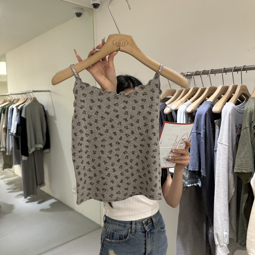 VAULT韓國直郵㊣女裝新款熱賣25春夏人氣推薦休閑時尚吊帶背心VAULT吊帶/背心圖色2