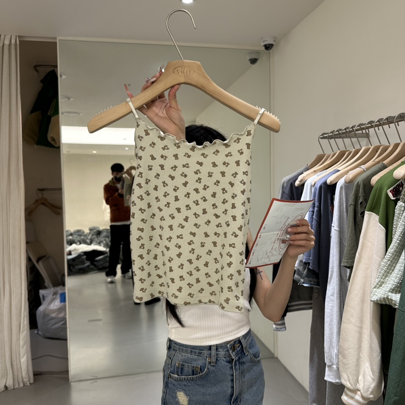VAULT韓國直郵㊣女裝新款熱賣25春夏人氣推薦休閑時尚吊帶背心VAULT吊帶/背心圖色3