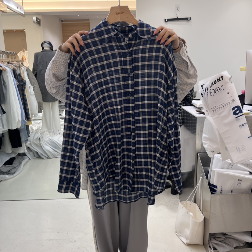 FLAUNT韓國直郵㊣東大門實拍女裝新品休閑人氣襯衫蕾絲衫格紋FLAUNT襯衫/蕾絲衫