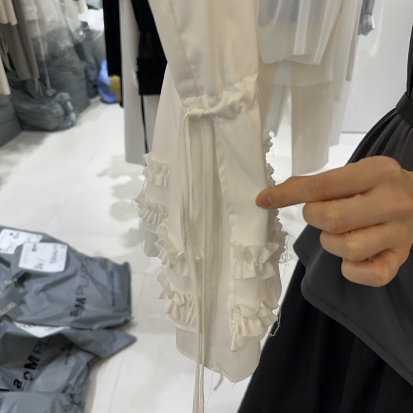 AVECNOUS直郵韓國代購㊣女裝新品時尚人氣25春夏推薦吊帶背心AVECNOUS吊帶/背心