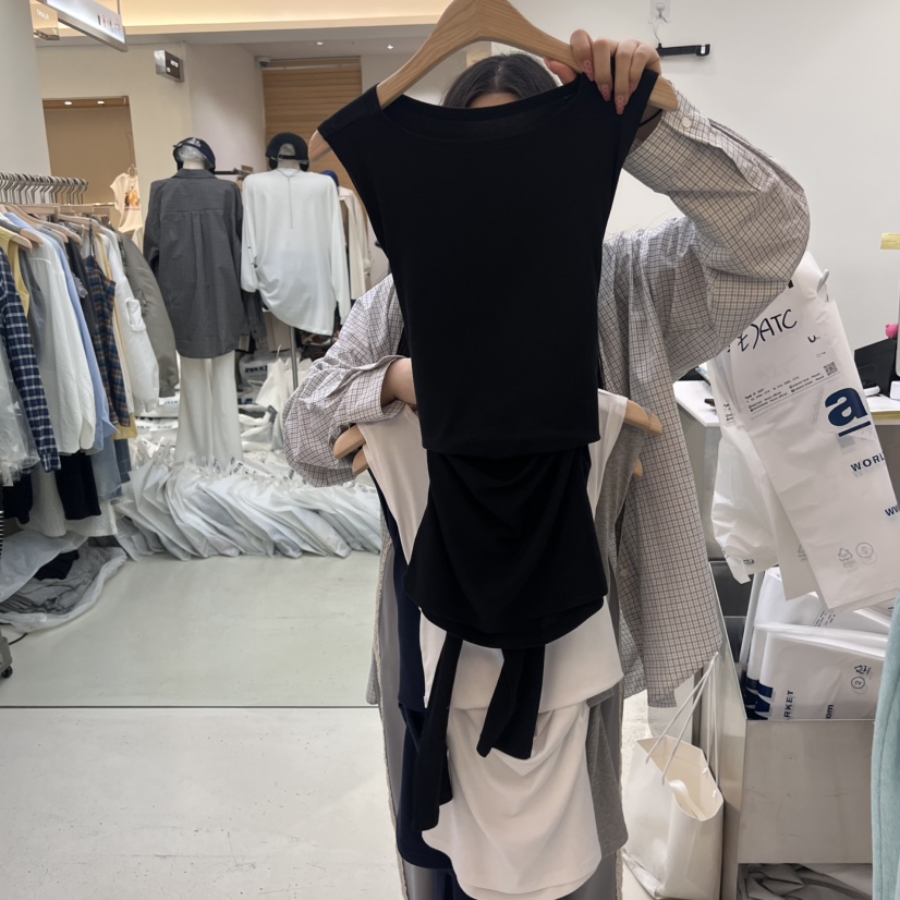 FLAUNT韓國直郵㊣女裝新品推薦25春夏時尚休閑熱賣吊帶背心FLAUNT吊帶/背心