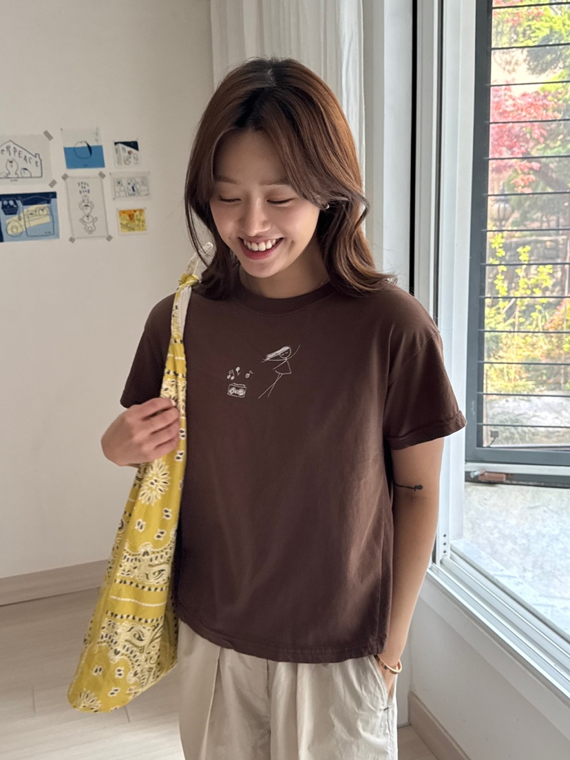 AT NOTE韓國㊣直郵東大門代購女裝新款熱賣時尚人氣25春夏T恤AT NOTET恤