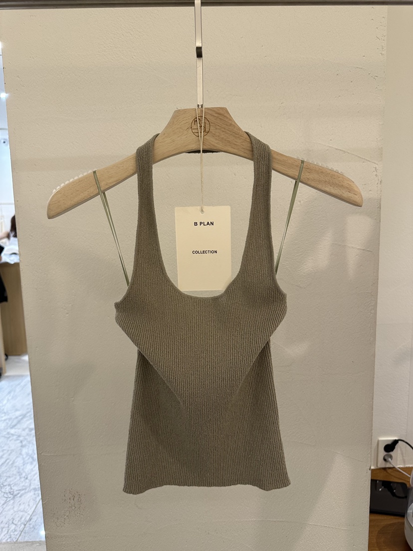 BPLAN韓國直郵㊣女裝新品時尚人氣休閑熱賣推薦25春夏吊帶背心BPLAN吊帶/背心圖色1