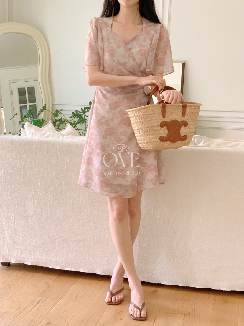 OVE韓國直郵㊣東大門實拍女裝新款休閑人氣熱賣時尚25春夏連衣裙OVE連衣裙