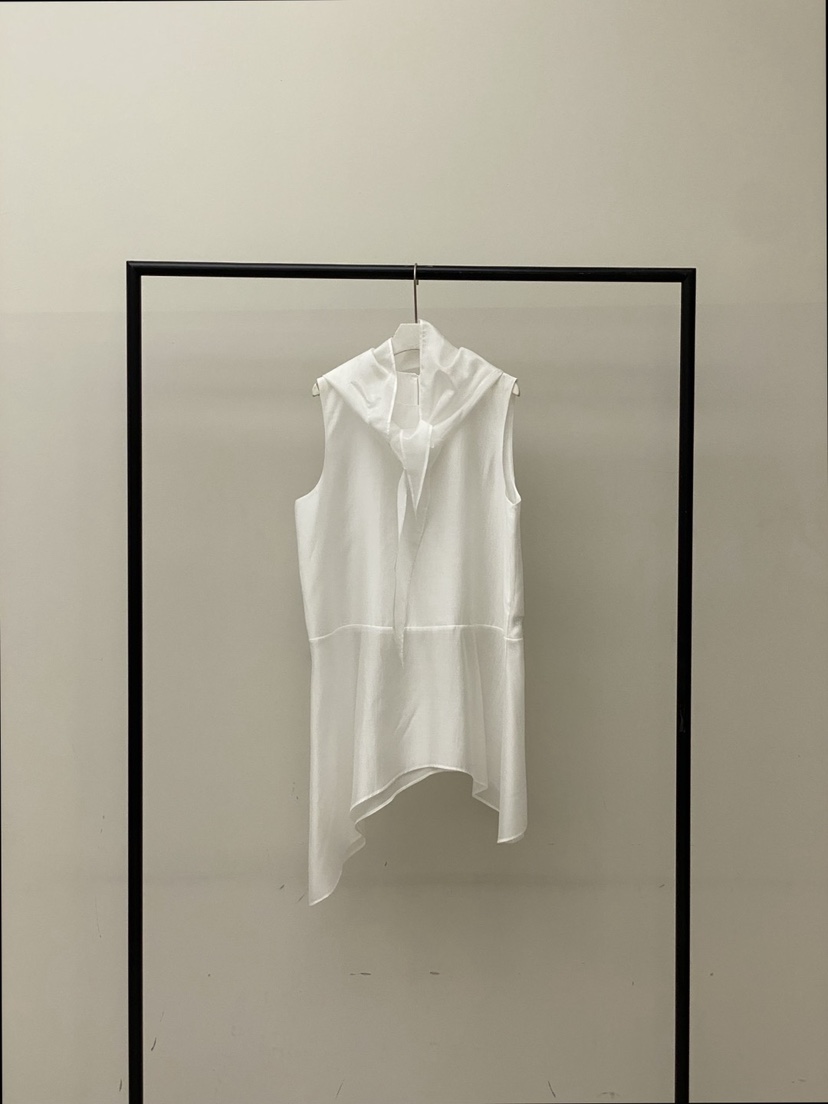 MUCH MORE韓國㊣直郵東大門代購女裝新品熱賣推薦吊帶背心MUCH MORE吊帶/背心圖色1