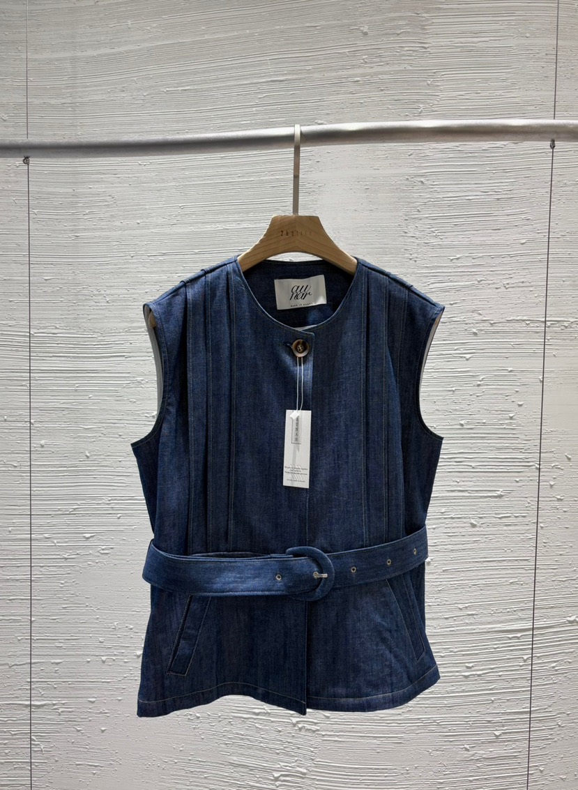 2BOTTLE韓國直郵㊣東大門實拍女裝新款推薦休閑熱賣馬甲含腰帶2BOTTLE馬甲圖色2