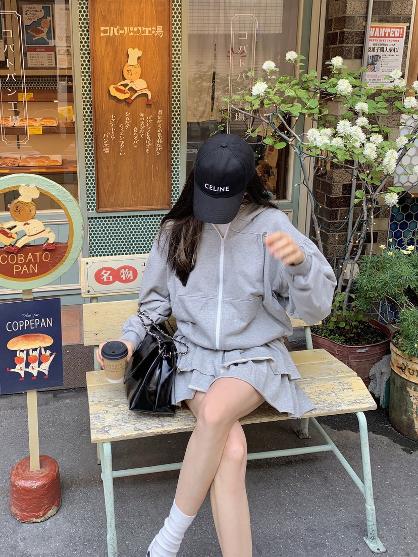 FORMSTUDIO韓國直郵㊣女裝新品休閑推薦人氣套裝荷葉邊兜帽FORMSTUDIO套裝