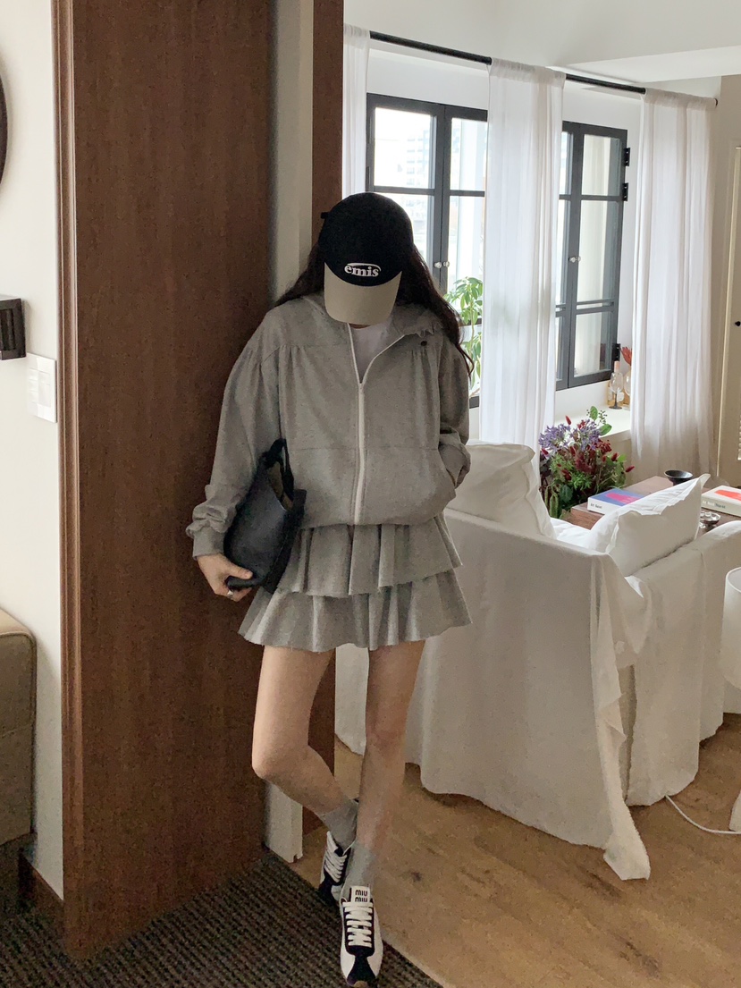FORMSTUDIO韓國直郵㊣女裝新品休閑推薦人氣套裝荷葉邊兜帽FORMSTUDIO套裝