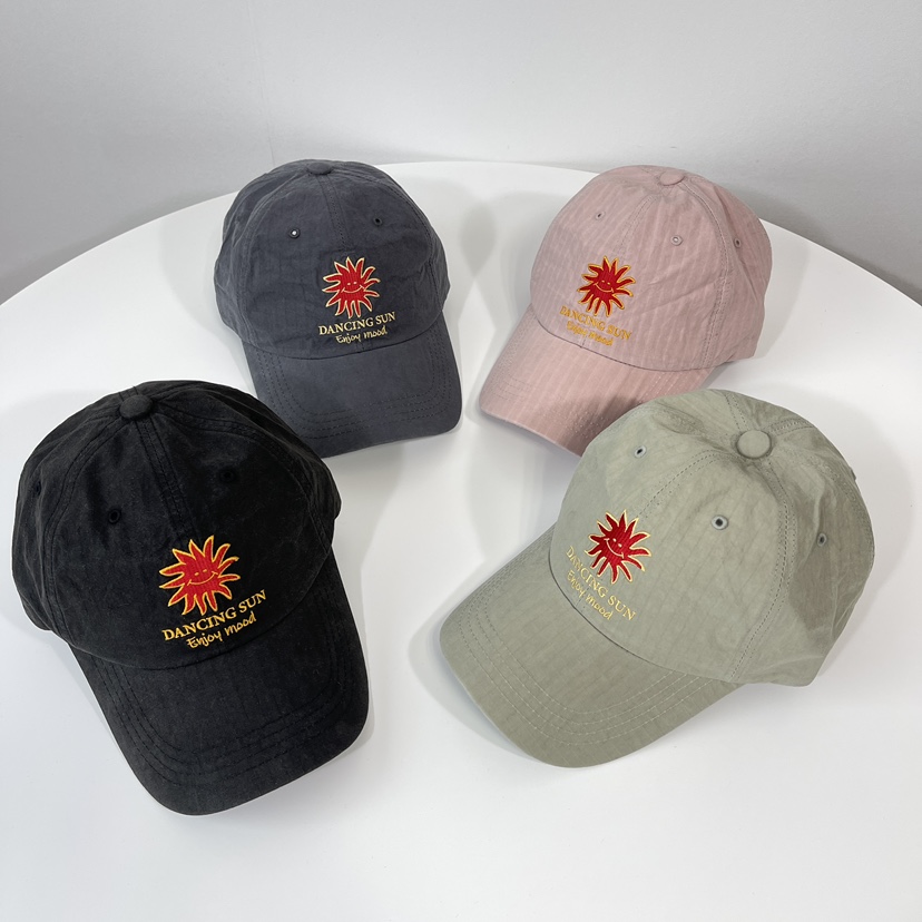 LOVELY HAT韓國㊣直郵東大門代購女裝新品熱賣推薦休閑帽子LOVELY HAT帽子