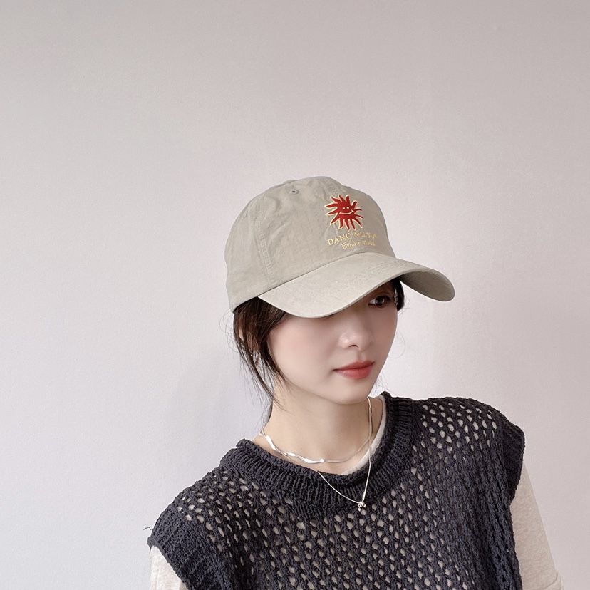 LOVELY HAT韓國㊣直郵東大門代購女裝新品熱賣推薦休閑帽子LOVELY HAT帽子